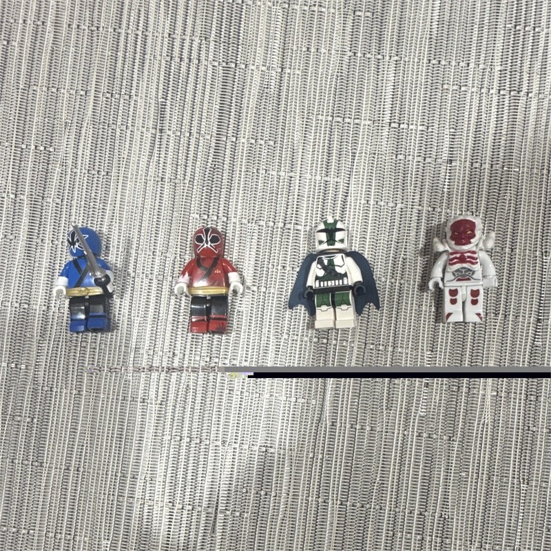 LEGO Star Wars Minifigure Lot of 4 Clone Trooper Figures w/ Cape