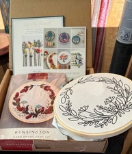 Kenington-Crimson Stamped Hand Embroidery Kit Christmas Wreath