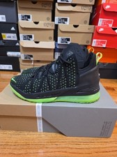 Nike LeBron 18 Dunkman Men s Mid Top Basketba...