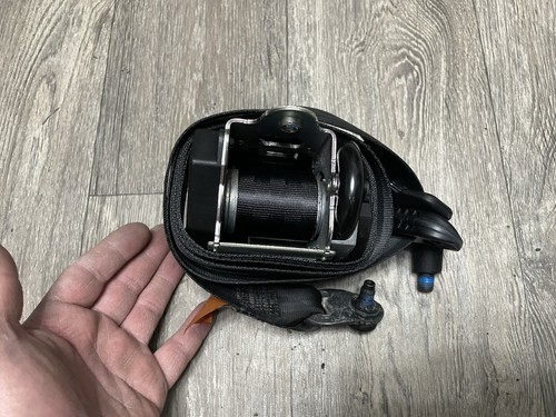 Ford Transit Custom Mk8 14-20 Driver Side Right Front Seatbelt BK21-V61294ECW - Picture 4 of 6