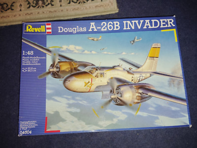 Revell 04504 DOUGLAS A- 26B INVADER 1:48 MODELLBAUSATZ NEU USA F BOMBER OVP  TOP