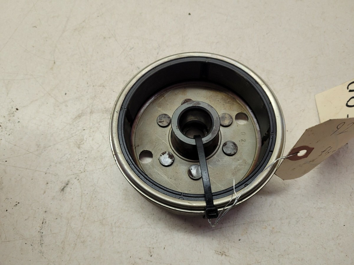 mag mai 1992 Kawasaki Ninja ZX 600 R Engine Motor flywheel oem