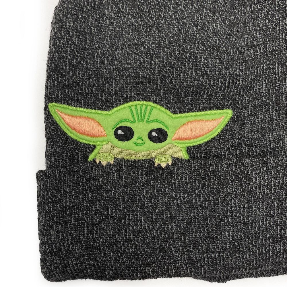 NWT Grogu Baby Yoda BEANIE Hat Mandalorian Star Wars Men  display picture 1