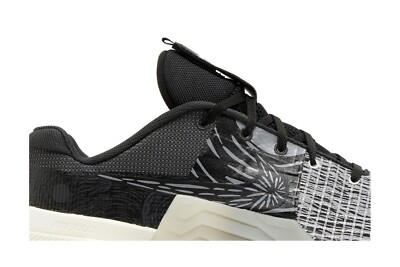 Nike Metcon 8 AMP  display picture 3