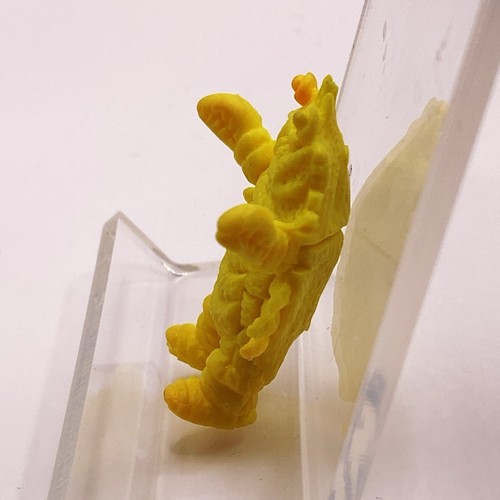 Ultraman Kaiju Zanika Mini Figura Borrador Toho Hecho en Japón Retro Japón Limitado - Imagen 5 de 8