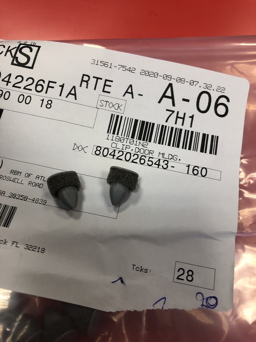その他 K 2 New Genuine Mercedes-Benz Door Trim Panel Fastener