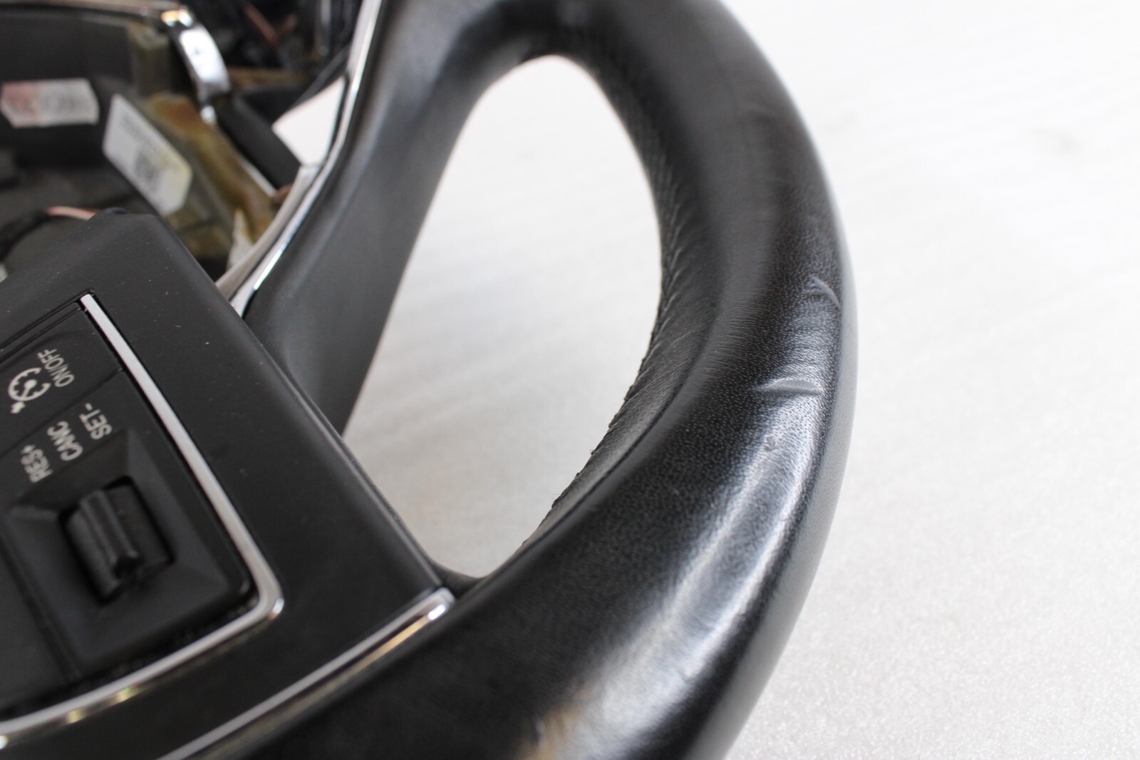 🚀 2014-2017 Maserati Ghibli Quattroporte Steering Wheel Leather Black OEM