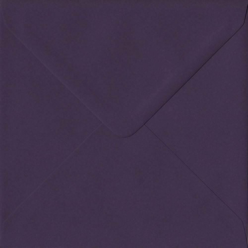 Aubergine 130mm x 130mm Gummed 135gsm Square Coloured Dark Purple Envelopes - 第 1/1 張圖片