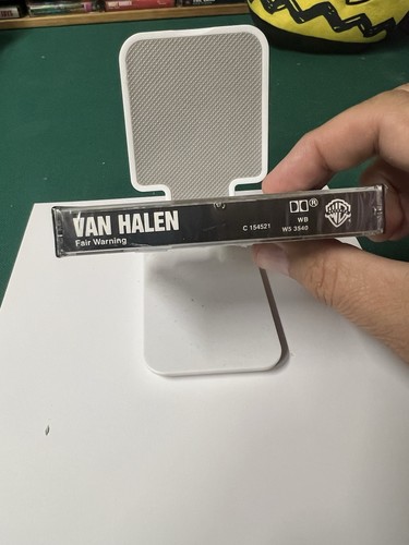 Van Halen Fair Warning Audio Cassette Tape vintage 1981 1st Press SEALED - Picture 2 of 12
