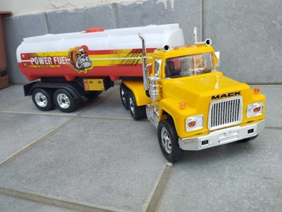Persian MyToy Mack Truck plastic Classic Model   Toy Car 1:24 #2