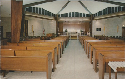 #ad Sacred Heart Hospital Chapel Eau Claire WI. Postcard 8930 $4.55