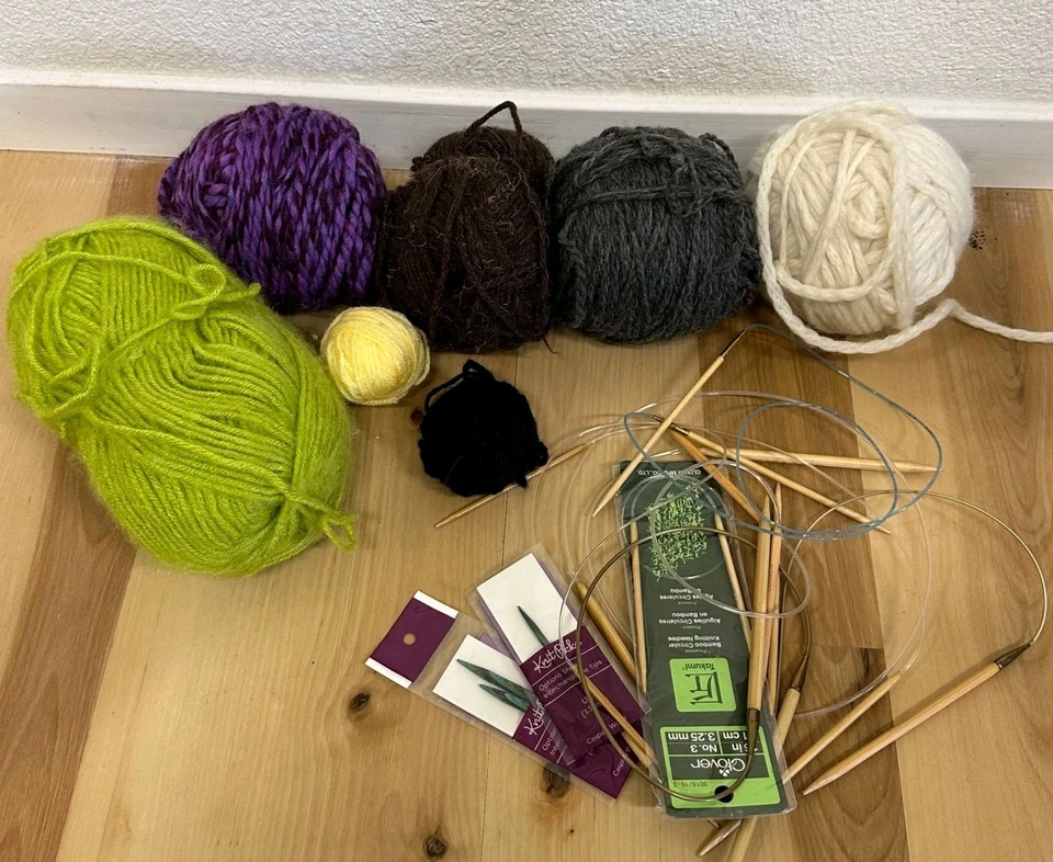 Alpaca Wool Cotton Acrylic Mixed Yards Ball Lot With Knitting Needles  - Image 3 of 4