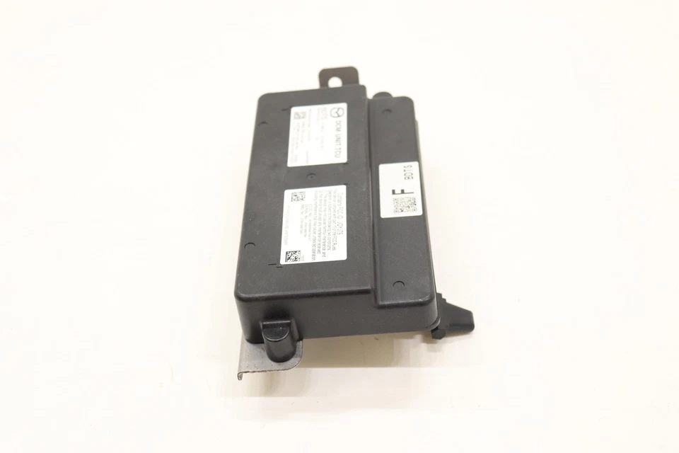 2019 - 2025 MAZDA 3 DATA COMMUNICATION CONTROL MODULE UNIT DCM OEM BDTS67CM0A - Image 3 of 4