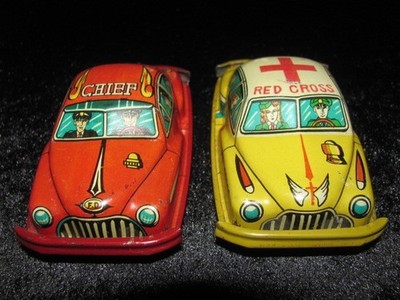 2) HAJI JAPAN Tin Plate Friction Toy Cars / Fire Dept. Chief & Red Cross Car