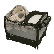 Graco Cuddle Cove Pack 'n Play Playard with Newborn Rocker and Changer