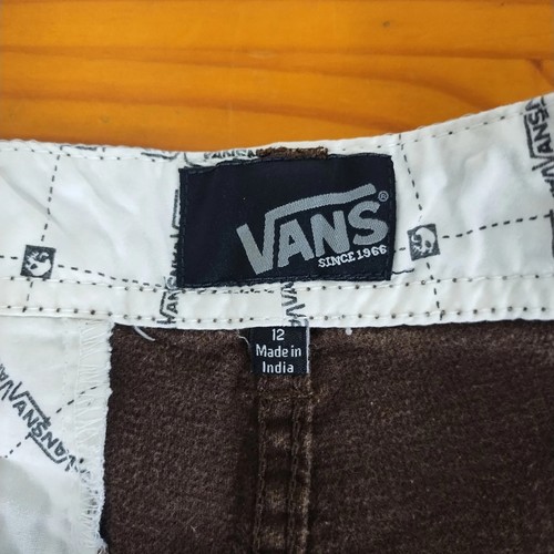 Vans Skull Embroidered Cargo Shorts Youth Size 12 Brown Plaid Y2K Skater Grunge - Picture 3 of 10