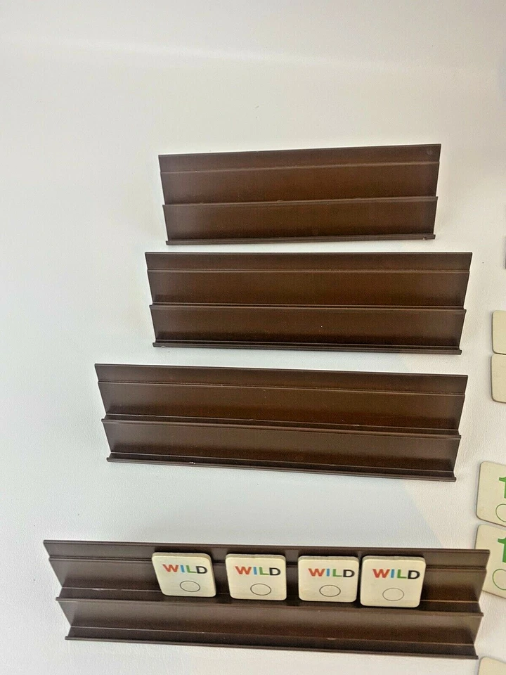 De colección RUMI K por Cadaco Emocionante Juego Internacional Rummy 2 a 4 Jugadores Completo Foto 4 de 4