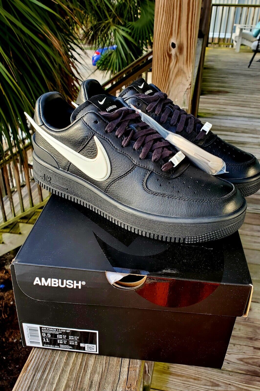 新品　NIKE AIR  FORCE 1 low 24cm