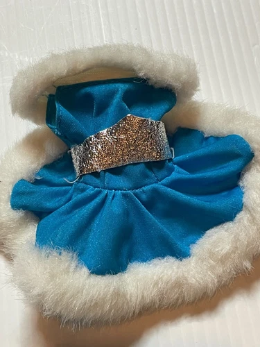 Vintage 90s Barbie Doll Mattel 1994 Blue Fur Ice Skater Figure Skating Dress