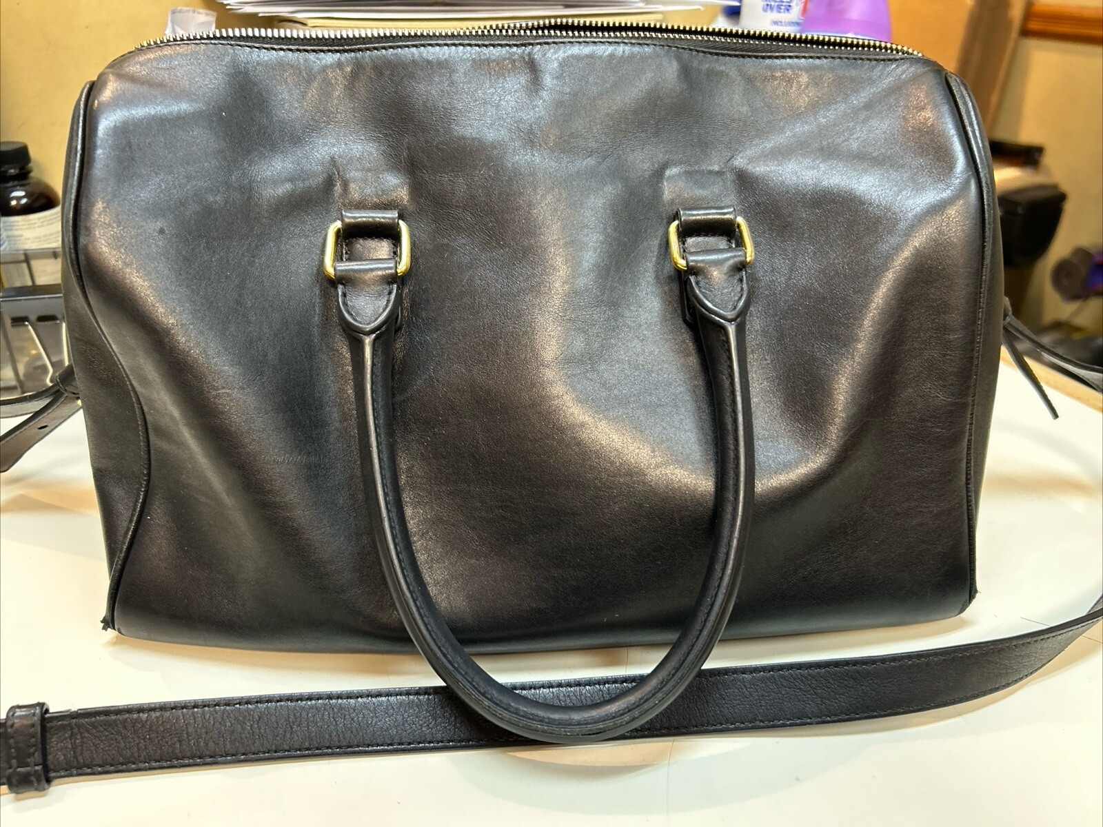 Borsa a tracolla Yves Saint Laurent YSL Duffle 6 Weekender in pelle nera