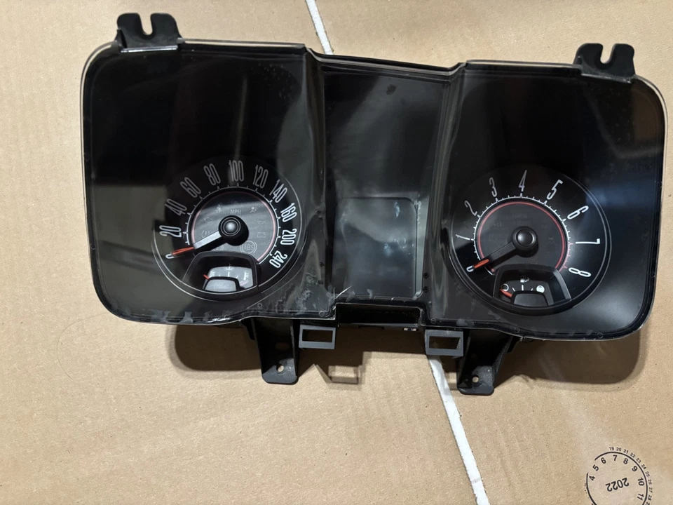 2010 CAMARO SPEEDOMETER OEM A2C53377811 - Image 2 of 4