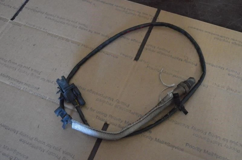 2005 2006 2007 VOLVO V70 OXYGEN SENSORS PAIR 8670276 AND 30650109 - Image 2 of 4