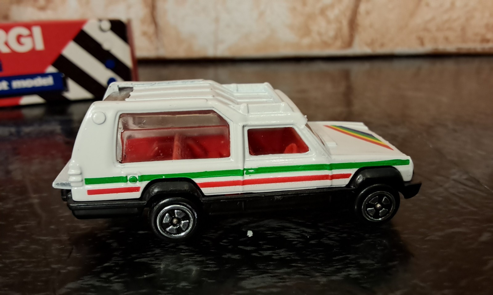 Picture 5 of 15