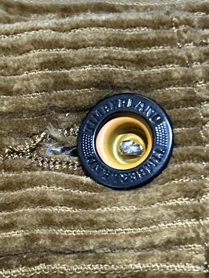 Timberland 灯芯绒裤子,L Kindness Everyday — 第 4/4 张图片