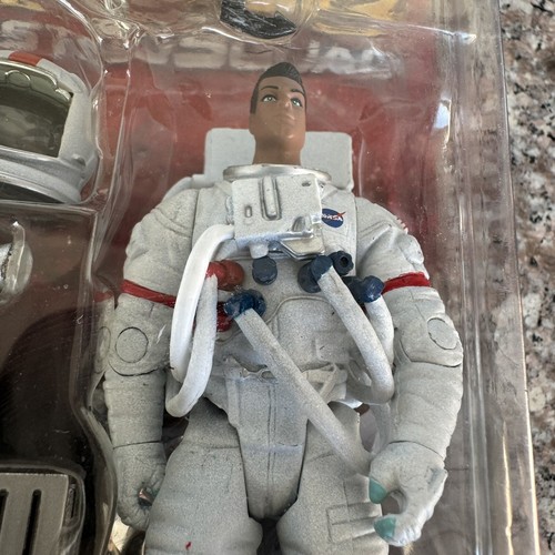 Space Voyagers AstroSquad Series 2 Commander Wolf Perry Actionfigur 2003 - Bild 12 von 14