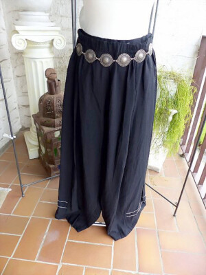 5473 Kekoo Hose schwarz weiß abgepaspelt 2 Taschen Gr 5 passend zum Kleid 5474