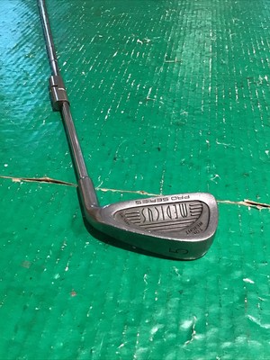 Medicus Pro Series Single Hinge 5-Iron Golf Club Swing Training RH 38''