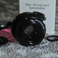 Original Lensbaby, w/original box, both caps, aperture discs for Minolta/Sony A