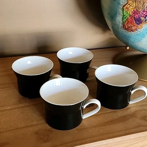 4 Vintage  Mikasa Duplex  Ben Seibel Black And White Bullseye Coffee Cups Mugs 
