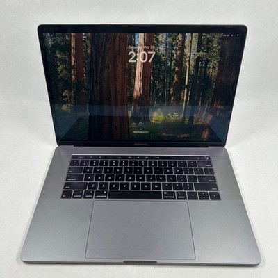 2018 Apple MacBook Pro 15'' i7 2.2GHz 32GB RAM 1TB SSD Silver A1990