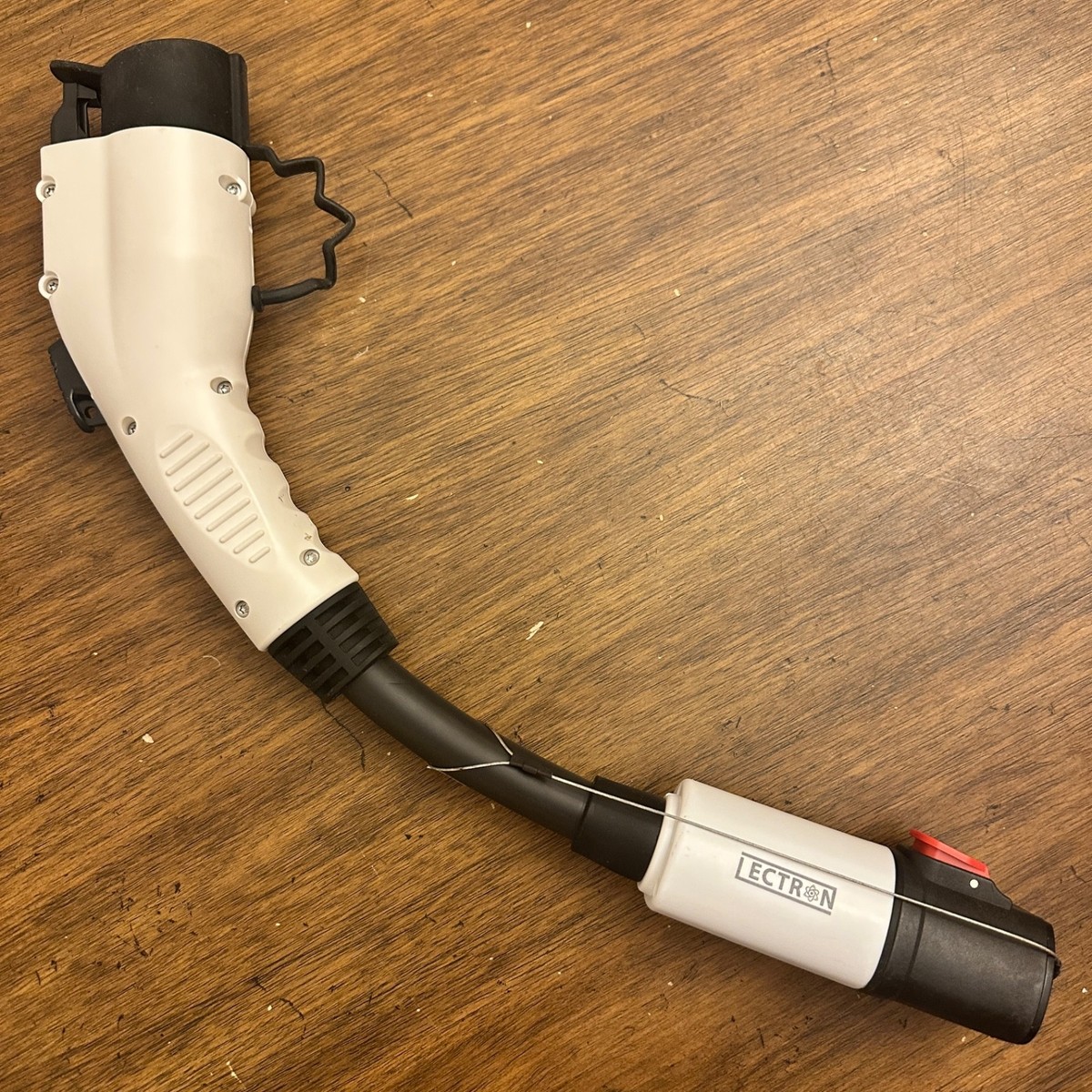 Tesla NACS to SAE J1772 Adapter for VW BMW Nissan Chevy Ford Audi