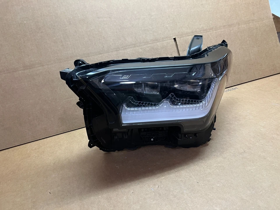 原始设备制造商 2025 2026 丰田 4RUNNER LED 头灯适配器双项目左 LH 很好! — 第 2/4 张图片