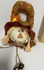 HARVEST GIRL SCARECROW WITH SUNFLOWER DOOR HANGER