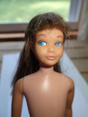 Vintage Skipper Doll Bend Leg Pretty Light Brown Hair
