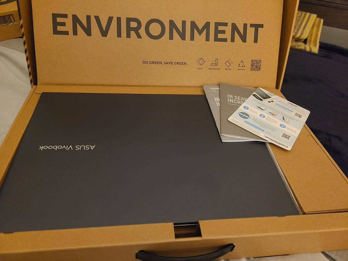 ASUS Vivobook 16