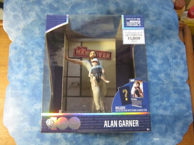 NEW WB 100: ALAN GARNER The Hangover MOVIE MANIACS 6in Posed Figure NIB