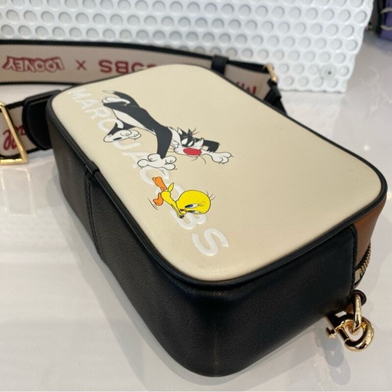 NWT Marc Jacobs Limited Novelty Looney Tunes Crossbody | eBay