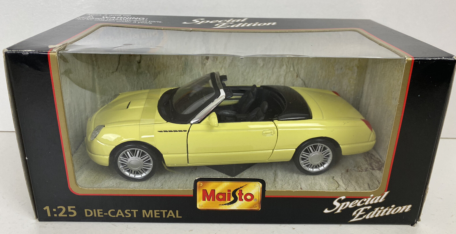 maisto thunderbird show car