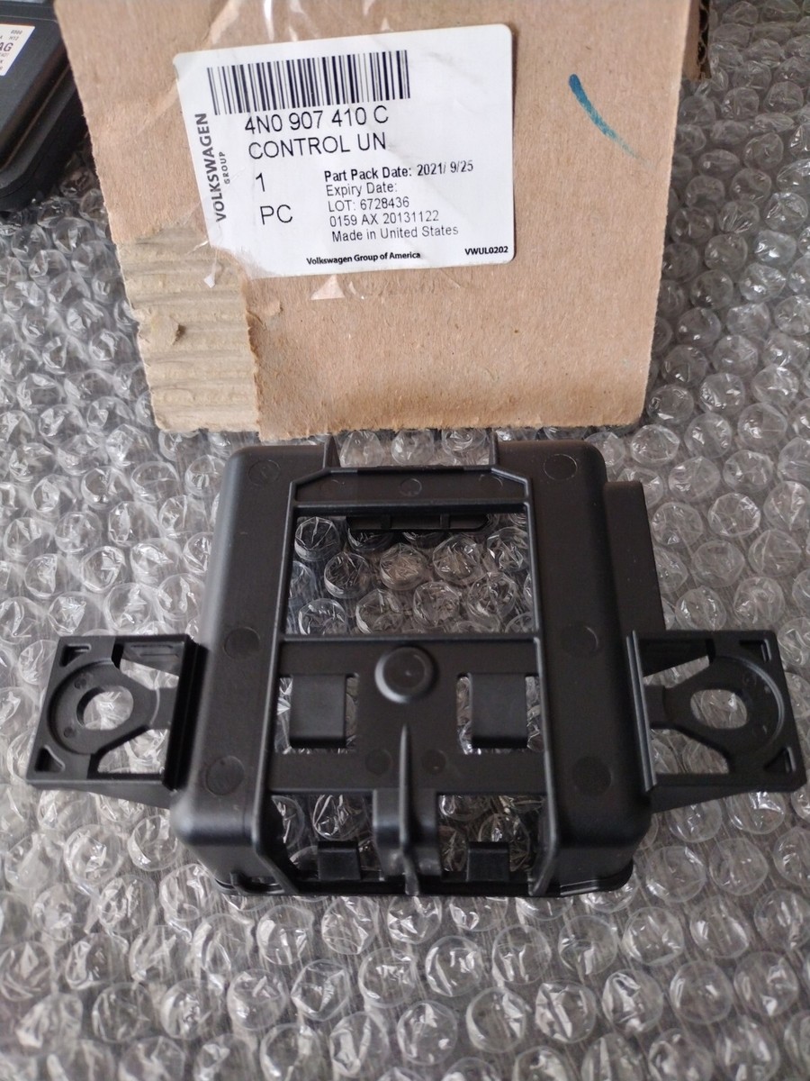NEW Genuine OEM Garage Door Transmitter for Audi 4N0907410B 