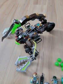 LEGO Chima: Scorm's Scorpion Stinger (70132)-100% Complete with manuals, no box