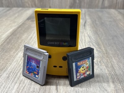 Nintendo Game Boy Color GBC Dandelion Yellow W/ 2 Games (READ)