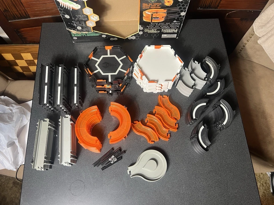 Набор Hexbug Nano Elevation Habitat светится в темноте 55 шт. (жуки не включены) - Изображение 2 из 4