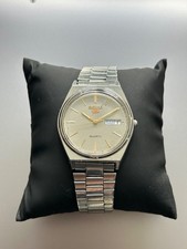 Vintage Seiko 5 Quartz 80s Grey Dial Gold 