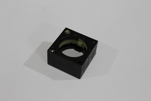 Siemens 3SB3 240-6BA00, Luce pilota con Conc. Anelli, Ambra, 130V - Foto 7 di 9