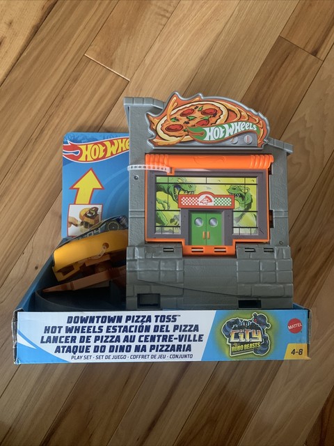 hot wheels downtown pizza toss