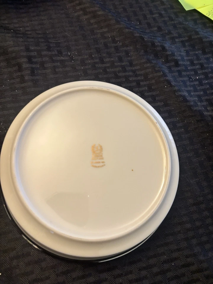 Lenox Bowls 7.5" Ivory with Platinum-Rim  Solitaire Bone China Coups Four - Image 2 of 4